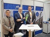 ibs Baumaschinen: V. l.: Martin Eder, ­Walter Fischer und Joseph Warum suchen für den österreichischen Baumaschinenvertrieb technische Verstärkung.