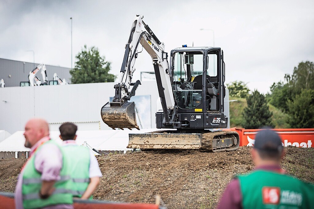 Mit dem Minibagger E35 möchte Bobcat die Möglichkeiten der Automatisierung aufzeigen. © Bobcat