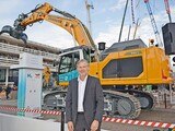 Liebherr GF Peter Mayr auf der Bauma 2022