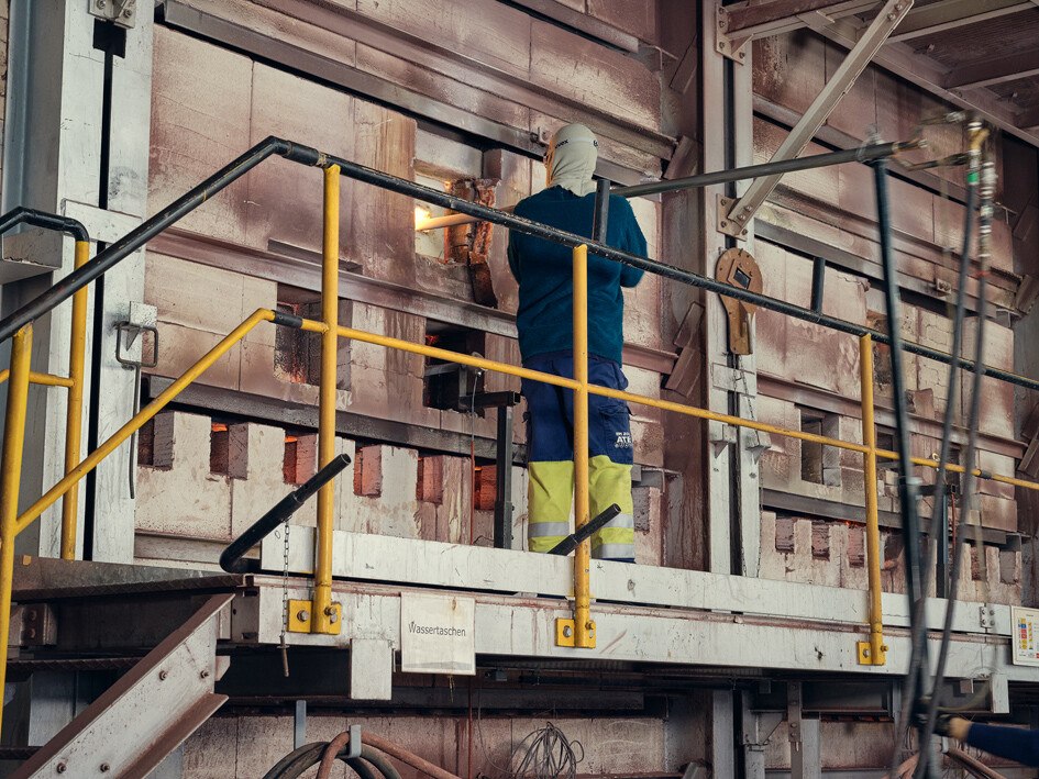 Begleitende Messungen an der Glasschmelzwanne. © Saint-Gobain