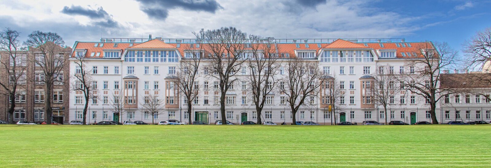 In der Kategorie „Pionierleistung“ wurde das Projekt Johann-Hoffmann Platz 10-15 in Wien-Meidling mit dem Wiener „Güteziegel“ in Gold ausgezeichnet. © WK WIen