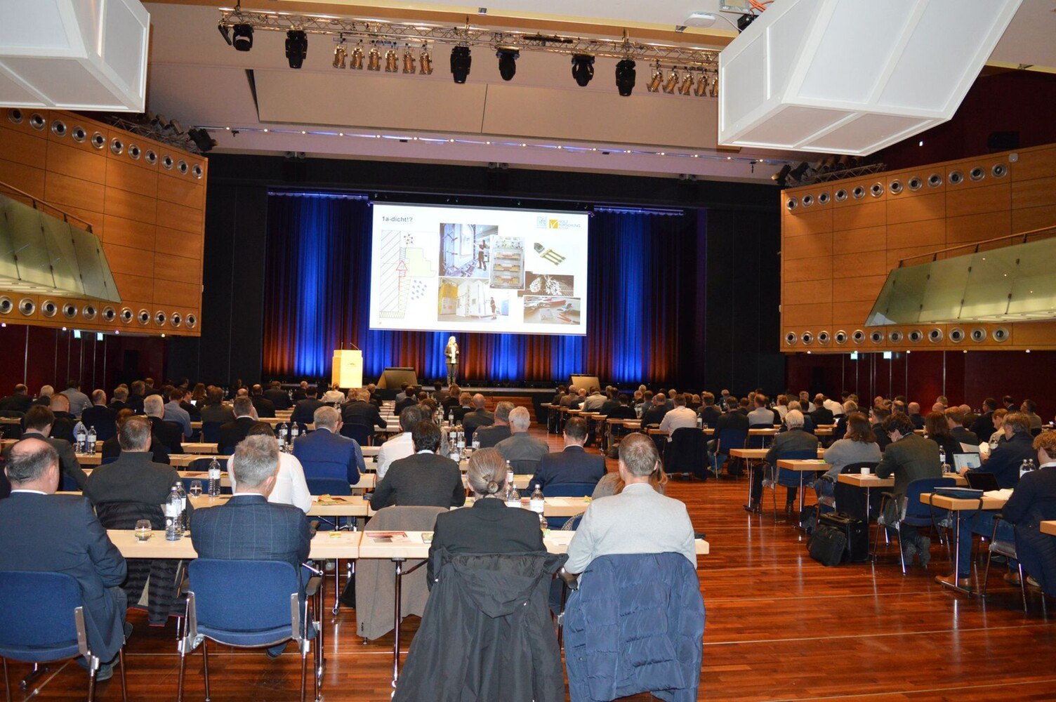 Der nächste Fenster-Türen-Treff findet am 6. und 7. März 2025 wieder im Salzburg Congress statt. © Holzforschung Austria