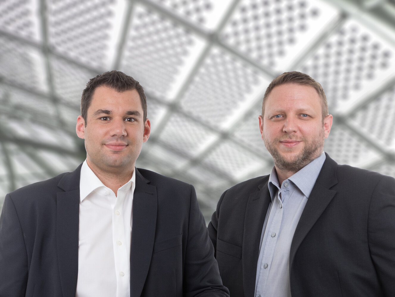 Daniel Gutlederer (links) und Christian Ulrich sind ab 1. April 2021 die neuen Geschäftsführer der Ertex Solartechnik GmbH. 