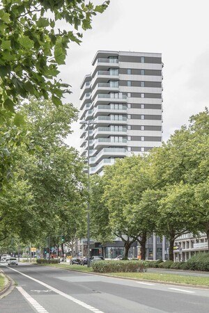 Der Wohnturm hat eine Höhe von 60 m, was für Essen und seine Umgebung eher ungewöhnlich ist. © Glas Marte