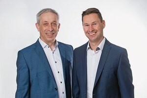 Das Team von MAP PAMMINGER um Gerald Leeb und Johann Pühretmair (von rechts) sowie Experten der Herstellerfirmen stehen für persönliche Beratungsgespräche am Messestand zur Verfügung. Halle 20, Stand 1007 © Map Pamminger