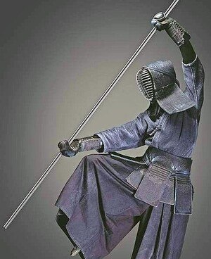 Samurai in Rüstung