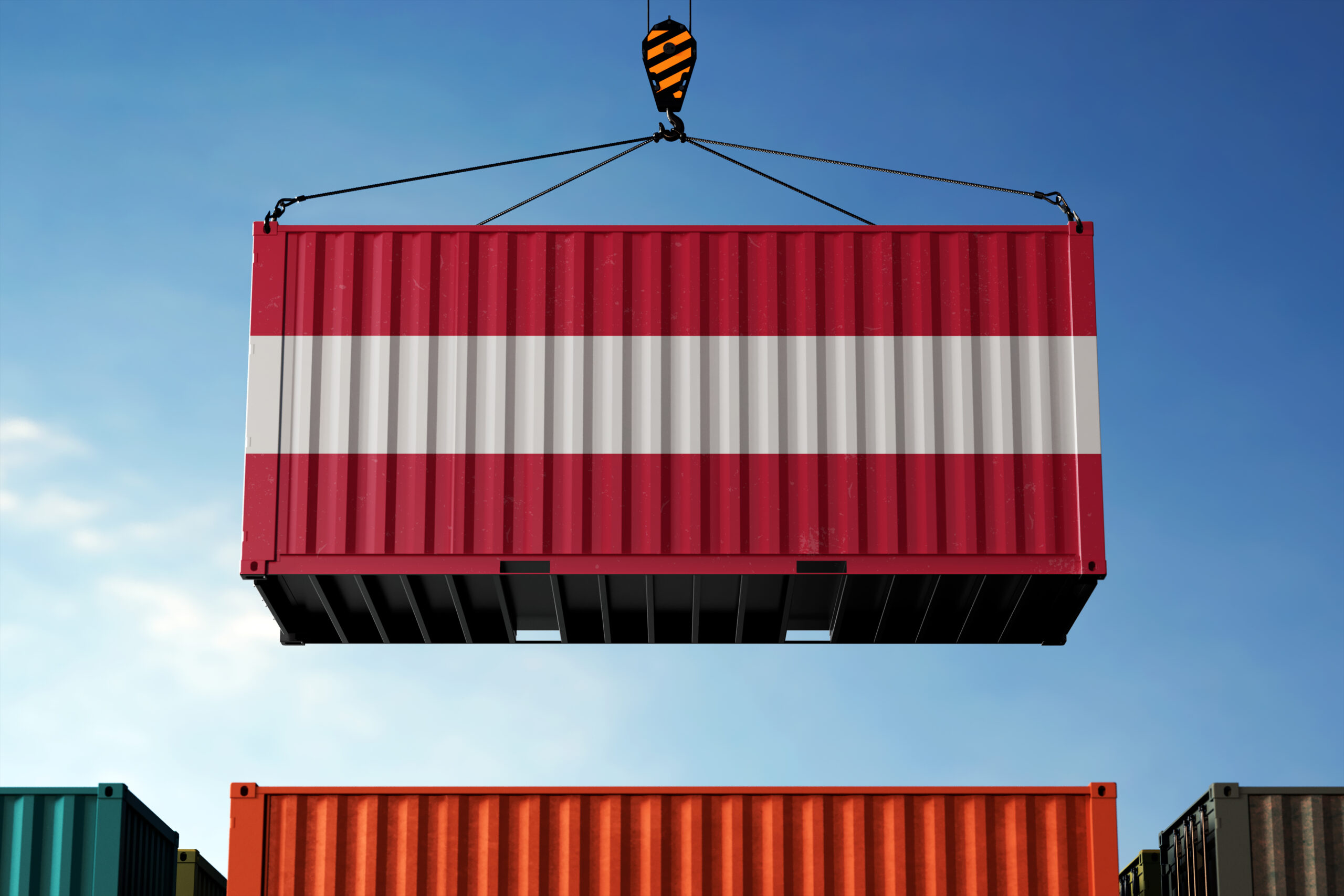 Cargo Container in Rot Weiß Rot (C) Iskandar Zulkarnaen iStock Getty Images Plus